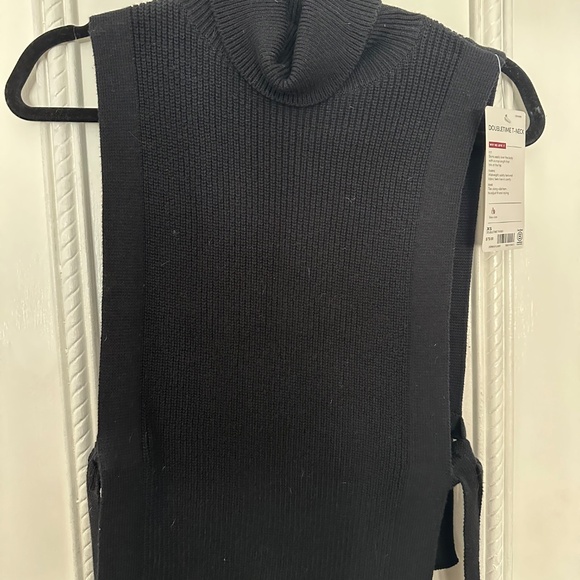 Double-time t-neck - Picture 6 of 7